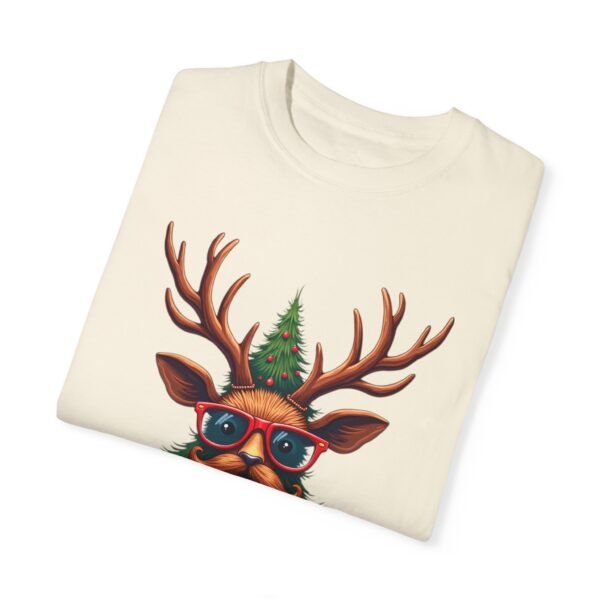 Stay Cool, It’s Christmas Unisex T-shirt – Festive and Fun