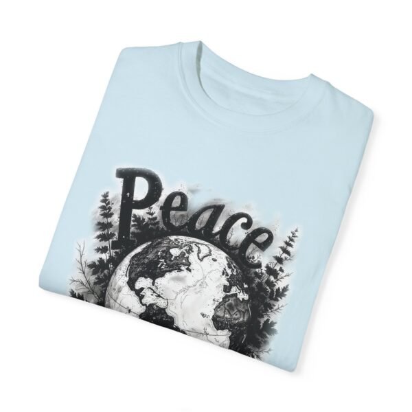 Holiday Harmony – Peace on Earth Unisex T-shirt