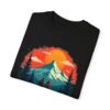 Adventure Awaits! T-shirt - Ready for your next journey!