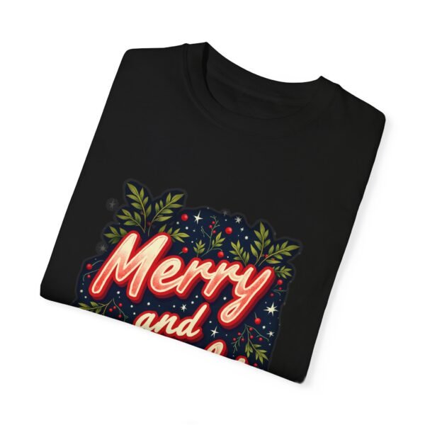 Cozy & Festive – Merry and Bright Unisex T-shirt