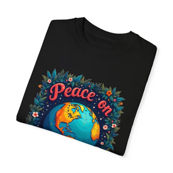 Peace on Earth Unisex T-shirt – Timeless Festive Style