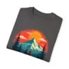 Adventure Awaits! T-shirt - Ready for your next journey!