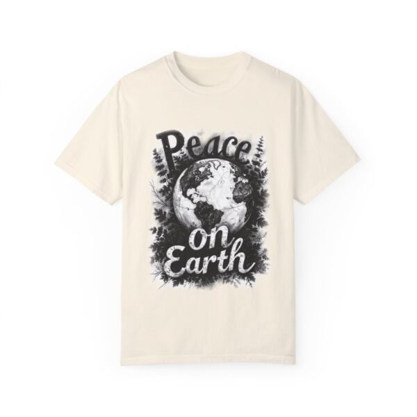 Holiday Harmony – Peace on Earth Unisex T-shirt