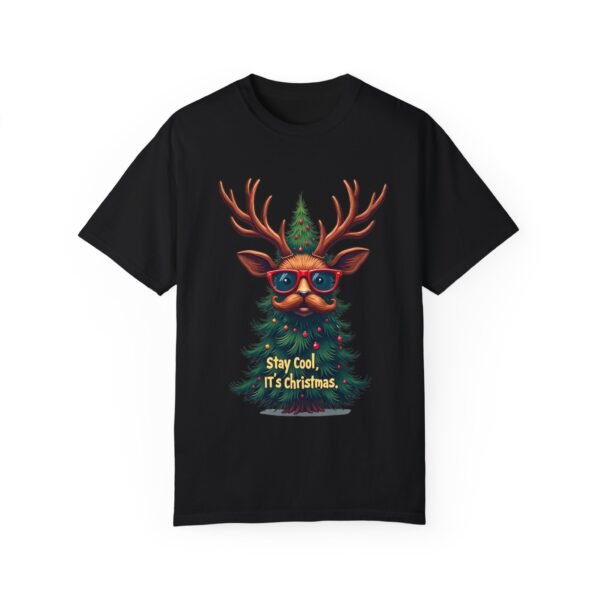 Stay Cool, It’s Christmas Unisex T-shirt – Festive and Fun