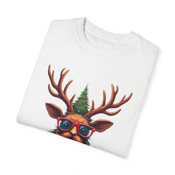 Stay Cool, It’s Christmas Unisex T-shirt – Festive and Fun