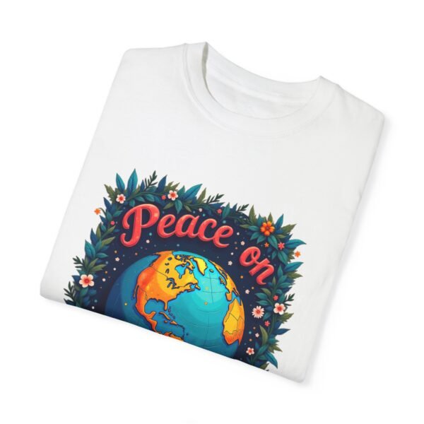 Peace on Earth Unisex T-shirt – Timeless Festive Style