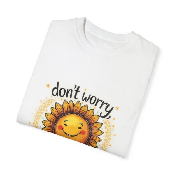 Wear a Smile – Don’t Worry, Be Happy Unisex T-shirt